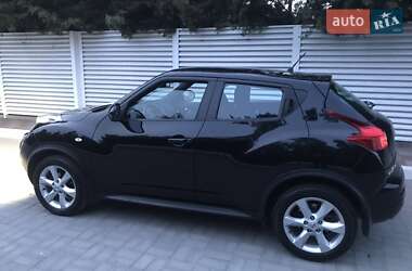 Внедорожник / Кроссовер Nissan Juke 2012 в 