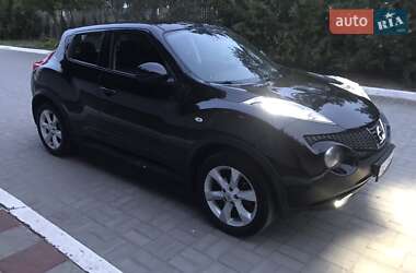 Внедорожник / Кроссовер Nissan Juke 2012 в 