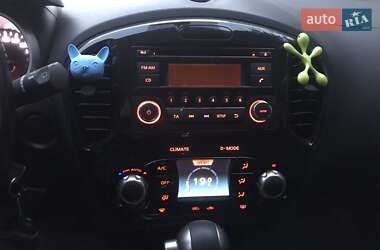 Внедорожник / Кроссовер Nissan Juke 2012 в 