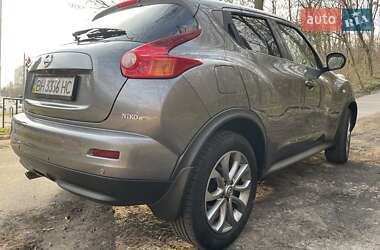 Позашляховик / Кросовер Nissan Juke 2014 в 