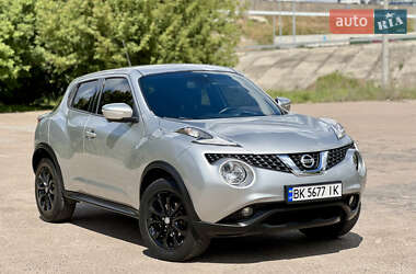 Внедорожник / Кроссовер Nissan Juke 2014 в 
