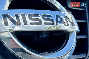 Внедорожник / Кроссовер Nissan Juke 2014 в 