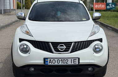 Внедорожник / Кроссовер Nissan Juke 2012 в 