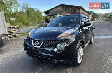 Внедорожник / Кроссовер Nissan Juke 2011 в Яремче
