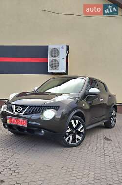 Внедорожник / Кроссовер Nissan Juke 2012 в Берегово
