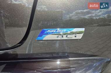 Внедорожник / Кроссовер Nissan Juke 2012 в 