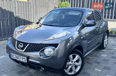 Внедорожник / Кроссовер Nissan Juke 2012 в 