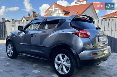 Внедорожник / Кроссовер Nissan Juke 2012 в 