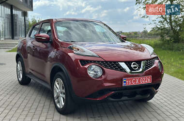 Позашляховик / Кросовер Nissan Juke 2015 в 