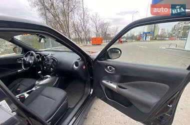 Внедорожник / Кроссовер Nissan Juke 2012 в 