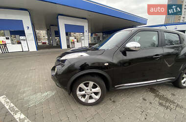 Внедорожник / Кроссовер Nissan Juke 2012 в 