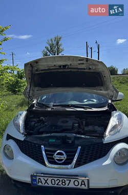 Внедорожник / Кроссовер Nissan Juke 2011 в 