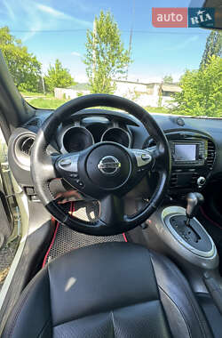 Внедорожник / Кроссовер Nissan Juke 2011 в 