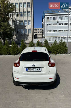 Внедорожник / Кроссовер Nissan Juke 2013 в 