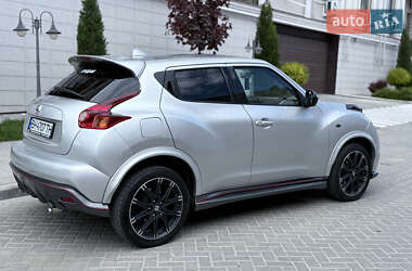 Внедорожник / Кроссовер Nissan Juke 2014 в 
