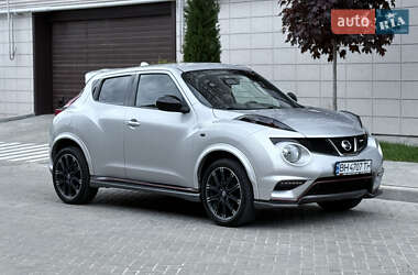 Внедорожник / Кроссовер Nissan Juke 2014 в 