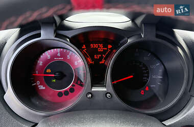 Внедорожник / Кроссовер Nissan Juke 2014 в 