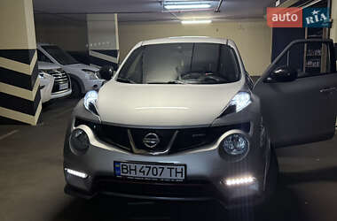 Внедорожник / Кроссовер Nissan Juke 2014 в 