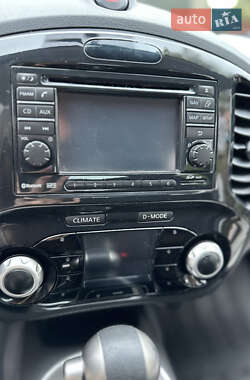 Позашляховик / Кросовер Nissan Juke 2012 в 
