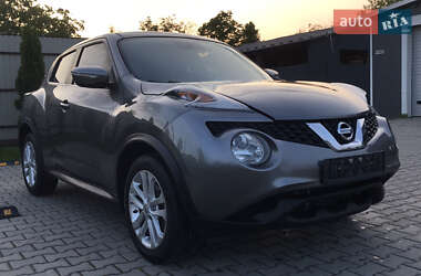 Позашляховик / Кросовер Nissan Juke 2015 в 