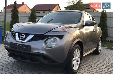 Позашляховик / Кросовер Nissan Juke 2015 в 