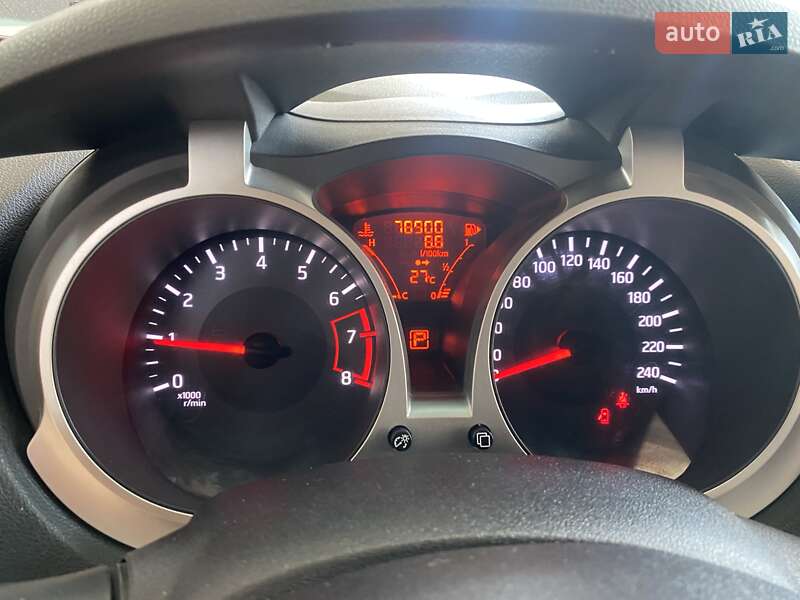 Внедорожник / Кроссовер Nissan Juke 2015 в Одессе