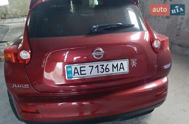 Внедорожник / Кроссовер Nissan Juke 2011 в 