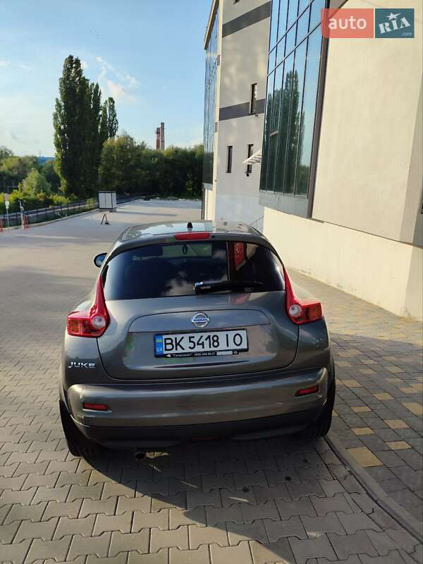Внедорожник / Кроссовер Nissan Juke 2011 в Ровно фото 13 Внедорожник / Кроссовер Nissan Juke 2011 в Ровно