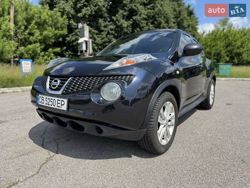 Внедорожник / Кроссовер Nissan Juke 2014 в 