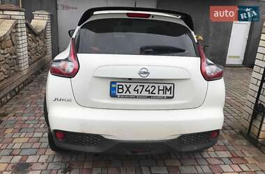 Внедорожник / Кроссовер Nissan Juke 2019 в 