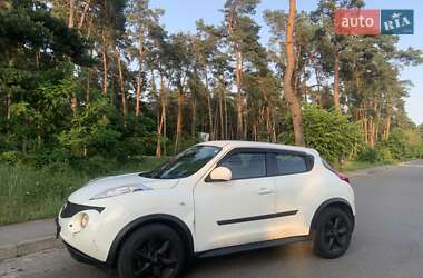 Внедорожник / Кроссовер Nissan Juke 2012 в 