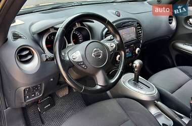 Позашляховик / Кросовер Nissan Juke 2011 в 