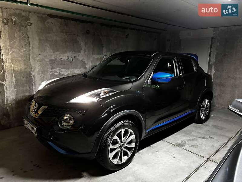 Внедорожник / Кроссовер Nissan Juke 2019 в 