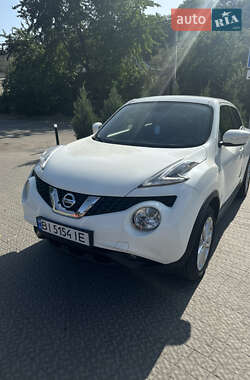 Внедорожник / Кроссовер Nissan Juke 2016 в Полтаве