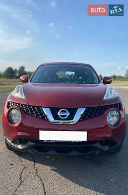 Внедорожник / Кроссовер Nissan Juke 2017 в 