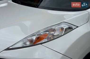 Внедорожник / Кроссовер Nissan Juke 2013 в 