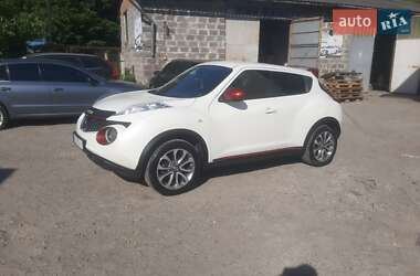 Позашляховик / Кросовер Nissan Juke 2013 в Івано-Франківську