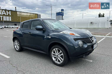 Внедорожник / Кроссовер Nissan Juke 2013 в 