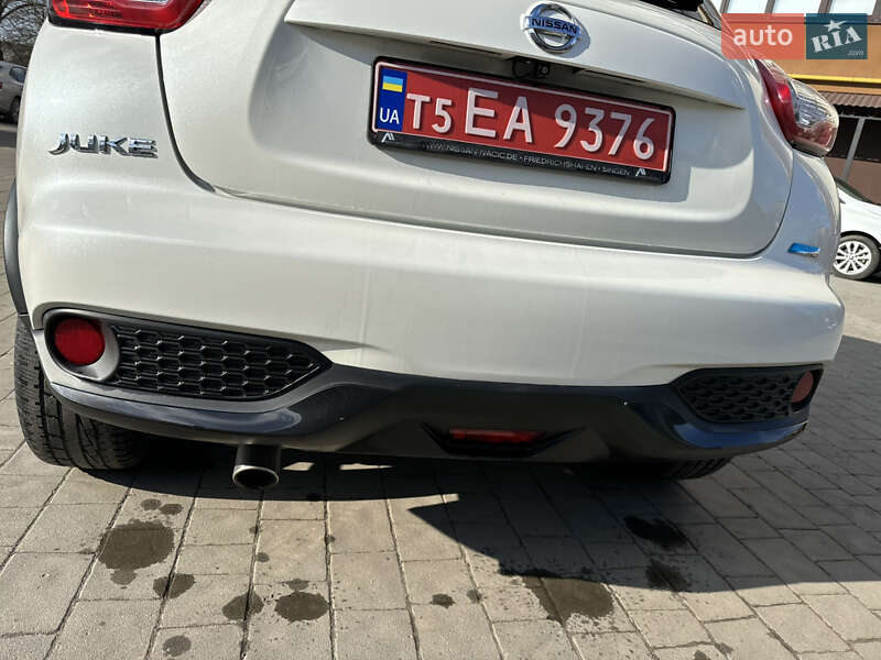 Позашляховик / Кросовер Nissan Juke 2015 в Дубні