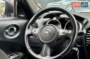 Позашляховик / Кросовер Nissan Juke 2018 в 