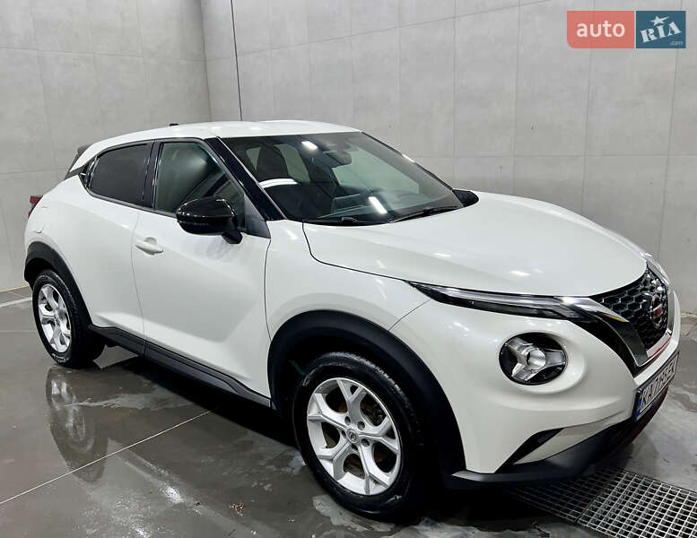 Внедорожник / Кроссовер Nissan Juke 2021 в Киеве
