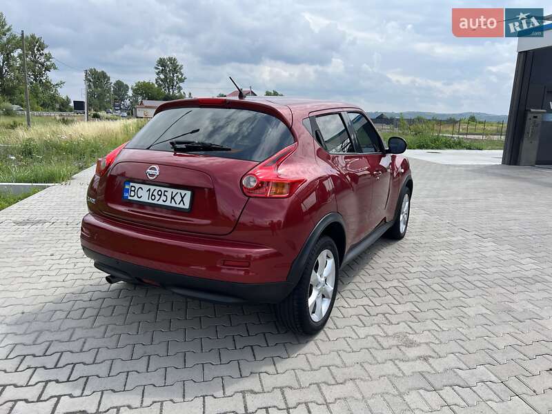 Позашляховик / Кросовер Nissan Juke 2013 в Жовкві