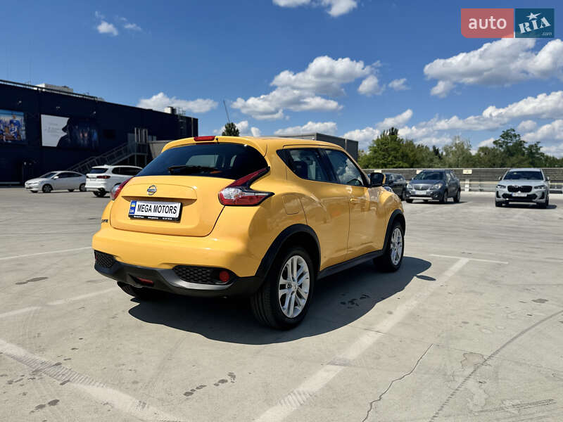 Позашляховик / Кросовер Nissan Juke 2015 в Києві