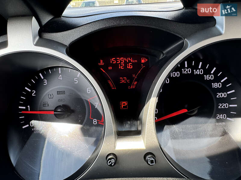 Позашляховик / Кросовер Nissan Juke 2015 в Києві
