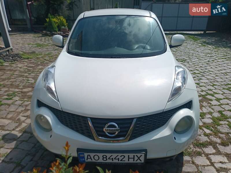 Внедорожник / Кроссовер Nissan Juke 2012 в Мукачево