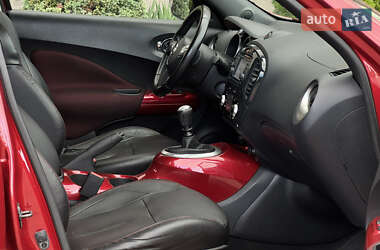 Внедорожник / Кроссовер Nissan Juke 2012 в 