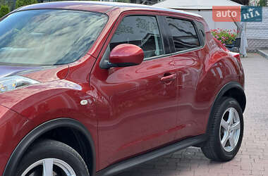 Внедорожник / Кроссовер Nissan Juke 2012 в 