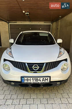 Позашляховик / Кросовер Nissan Juke 2014 в Одесі