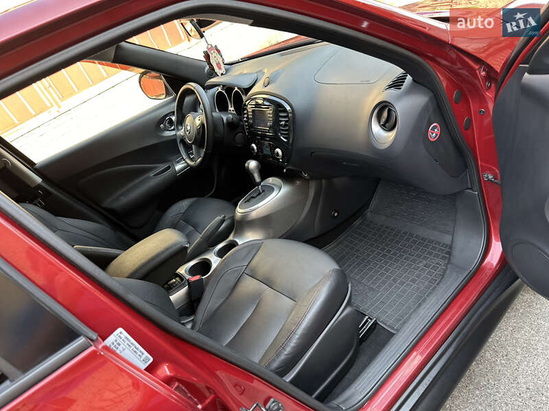 Позашляховик / Кросовер Nissan Juke 2012 в Києві