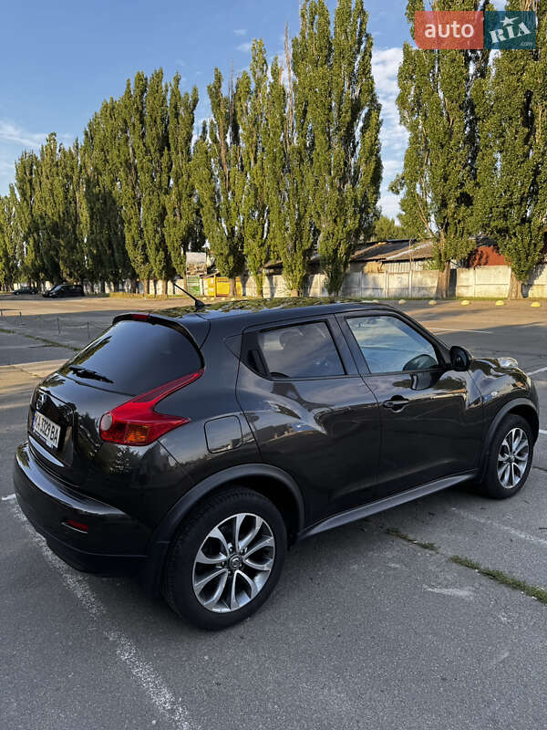 Позашляховик / Кросовер Nissan Juke 2013 в Києві